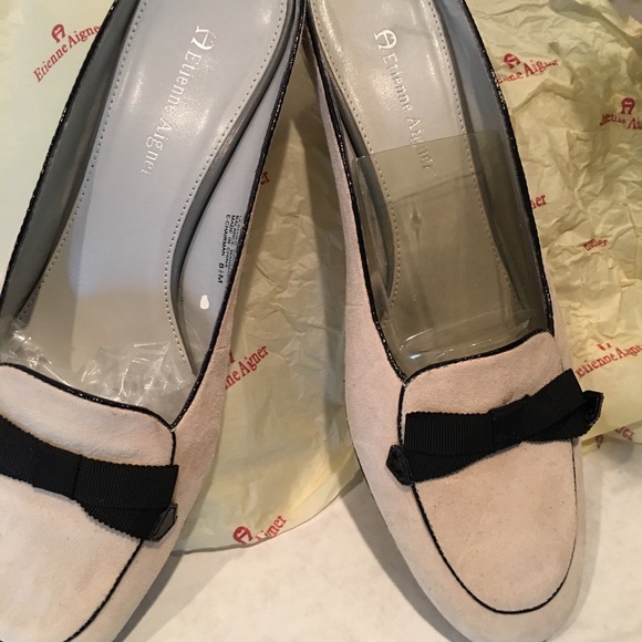 Etienne Aigner Shoes - 💕💕Etienne Aigner suede Shoes Open  Back Sz 8 1/2